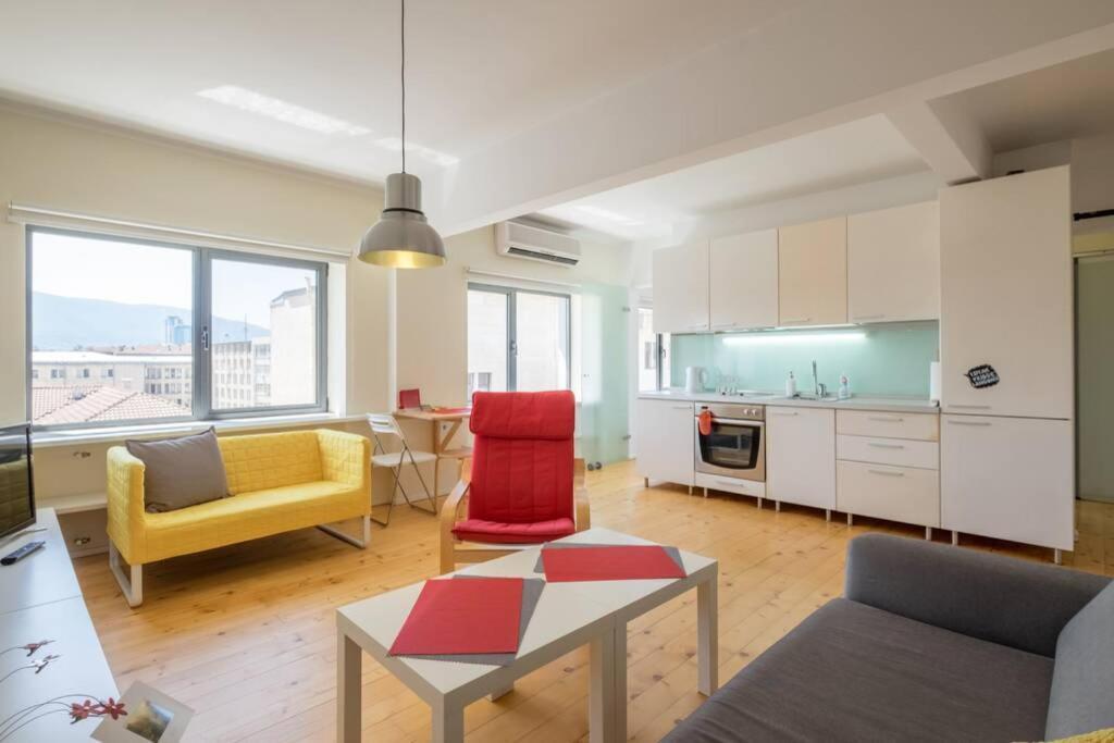 Home Is Where The Heart Is ~ 1-Bdr Central Charm Sofia Buitenkant foto
